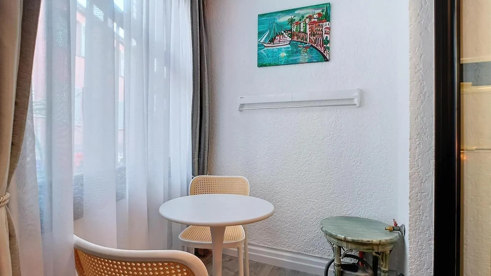 מאנדליה-לה-נאפול Appartement Elegant Proche De La Plage 0*,